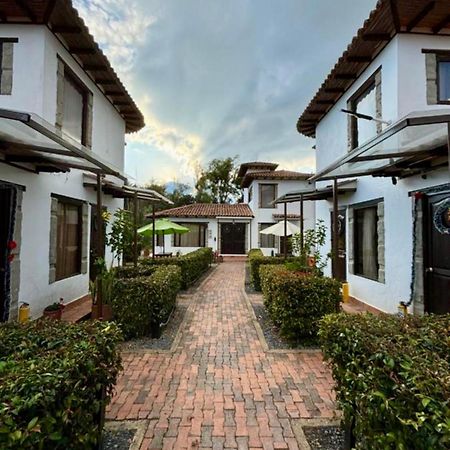 Apta villa de leyva Esterno foto